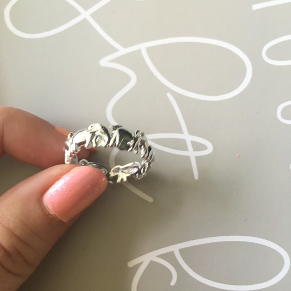Elephant Band Ethnic Crafted Silver Ring - Picture 5 of 6